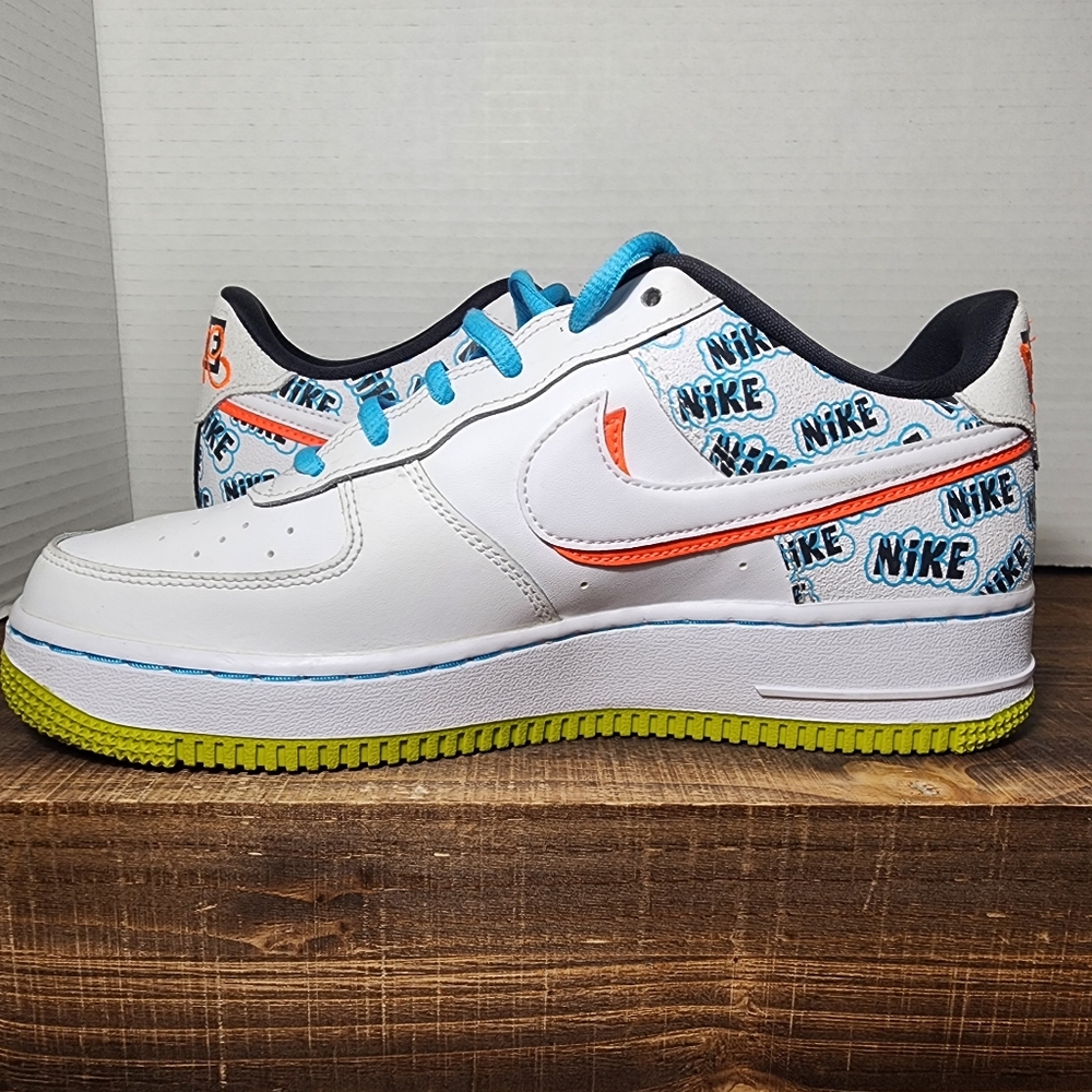 NIKE - Air Force 1 Back to School - Size: 6.5Y
